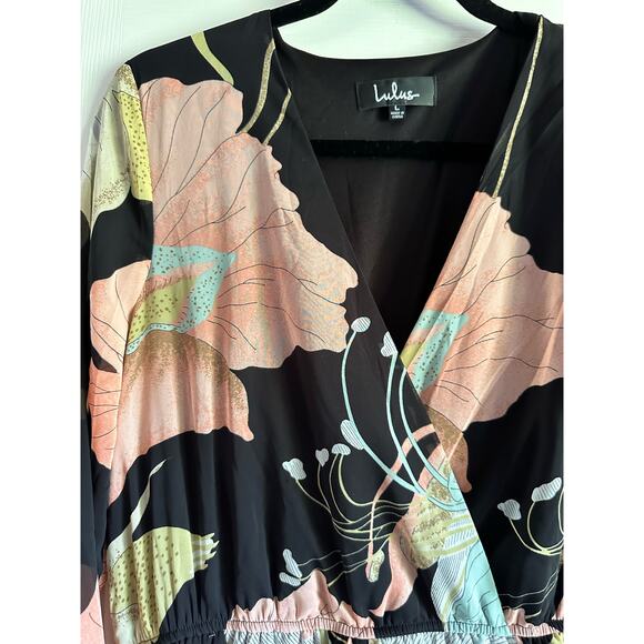 Lulu’s Wondrous Water Lilies Dress Long Sleeved Chiffon w/ Slit size Large - Picture 4 of 6